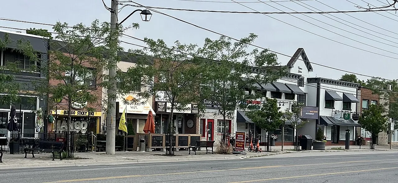 Lakeshore Road West, Clarkson Village, Mississauga, ON in Mississauga, Ontario